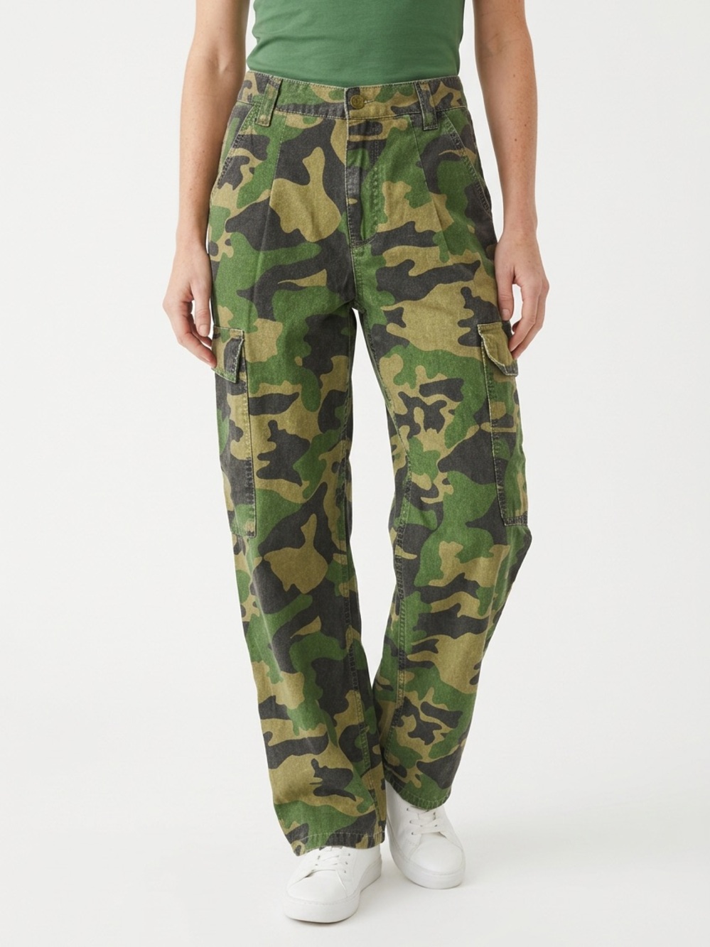 ASOS | Camo Cargo Pants Green Camouflage Print Women’s Size 4